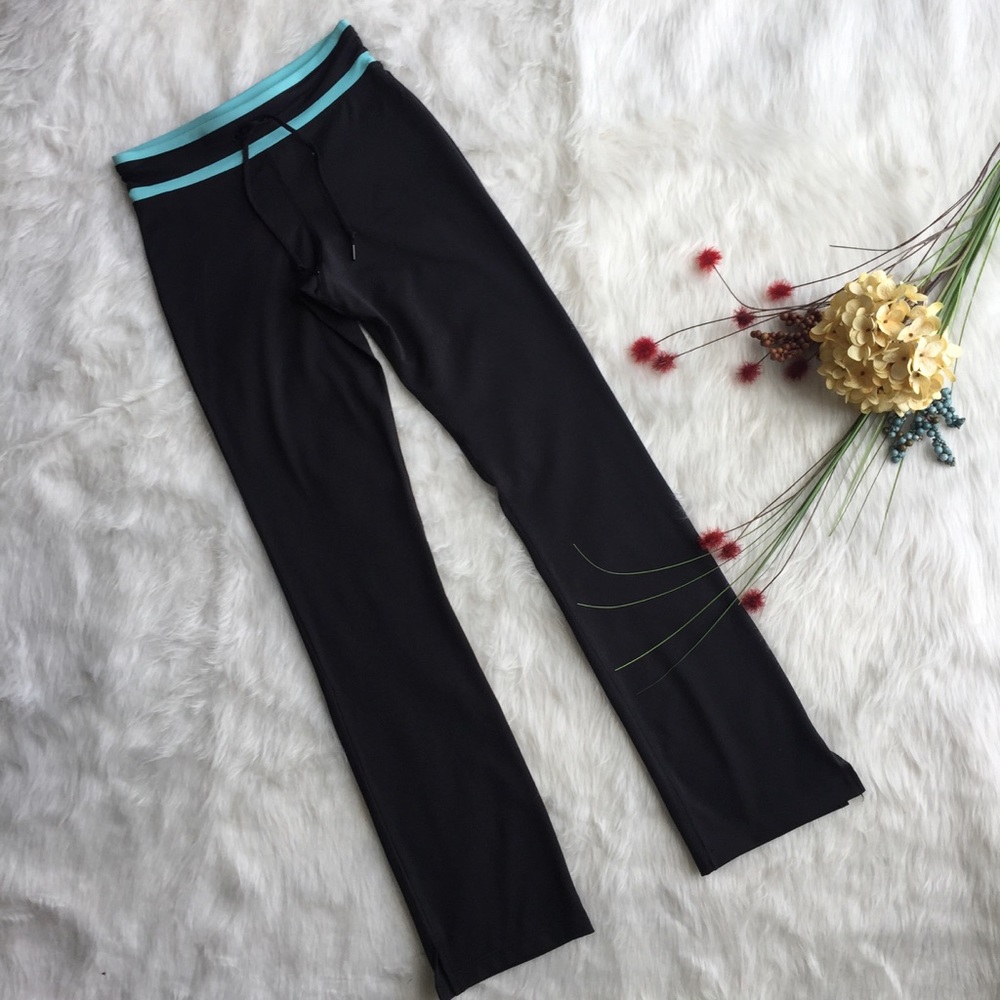 ADIDAS Bootcut Yoga Pants